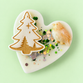 Winter Woodlands 45g Baby Heart Christmas wax melt slab by Billie Rae with a fresh pine, winter woods and soft musk fragrance.